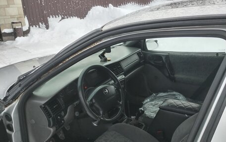 Opel Vectra B рестайлинг, 1998 год, 100 000 рублей, 5 фотография