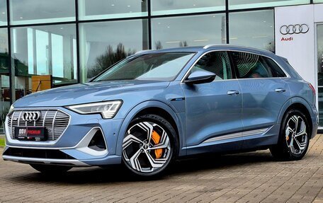 Audi e-tron I, 2023 год, 5 470 000 рублей, 2 фотография