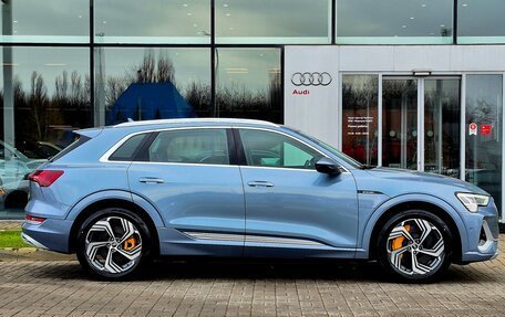 Audi e-tron I, 2023 год, 5 470 000 рублей, 6 фотография