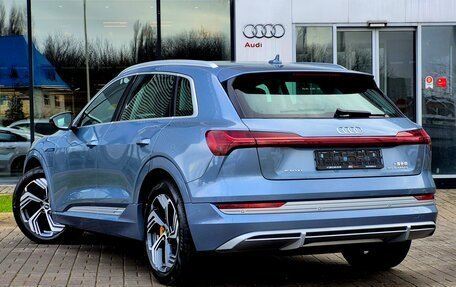 Audi e-tron I, 2023 год, 5 470 000 рублей, 9 фотография