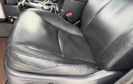 Toyota Land Cruiser Prado 150 рестайлинг 2, 2010 год, 3 000 000 рублей, 14 фотография