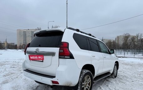 Toyota Land Cruiser Prado 150 рестайлинг 2, 2010 год, 3 000 000 рублей, 5 фотография