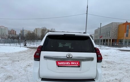 Toyota Land Cruiser Prado 150 рестайлинг 2, 2010 год, 3 000 000 рублей, 7 фотография