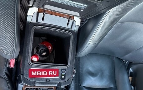 Toyota Land Cruiser Prado 150 рестайлинг 2, 2010 год, 3 000 000 рублей, 23 фотография