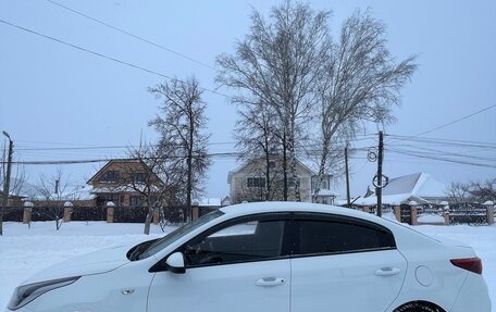 KIA Rio IV, 2018 год, 1 250 000 рублей, 3 фотография