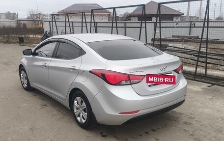 Hyundai Elantra V, 2015 год, 1 220 000 рублей, 6 фотография