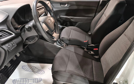 Hyundai Solaris II рестайлинг, 2017 год, 1 150 000 рублей, 7 фотография