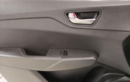 Hyundai Solaris II рестайлинг, 2017 год, 1 150 000 рублей, 14 фотография