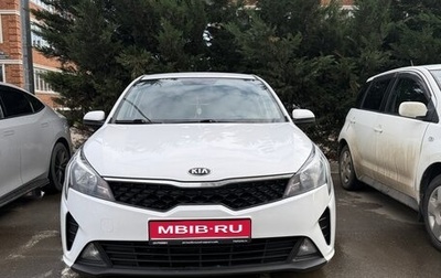 KIA Rio IV, 2021 год, 1 550 000 рублей, 1 фотография