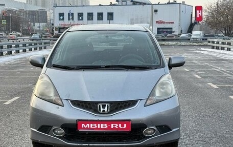 Honda Jazz II рестайлинг, 2009 год, 590 000 рублей, 1 фотография