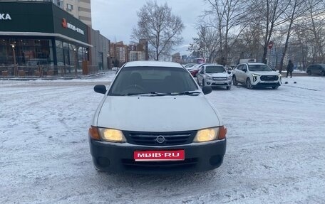 Nissan AD II, 2002 год, 240 000 рублей, 1 фотография