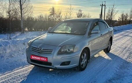 Toyota Avensis III рестайлинг, 2006 год, 650 000 рублей, 1 фотография