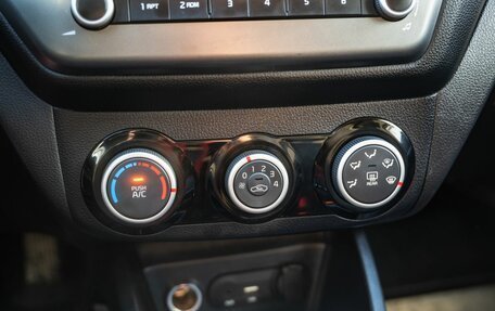 KIA Rio III рестайлинг, 2015 год, 1 100 000 рублей, 21 фотография