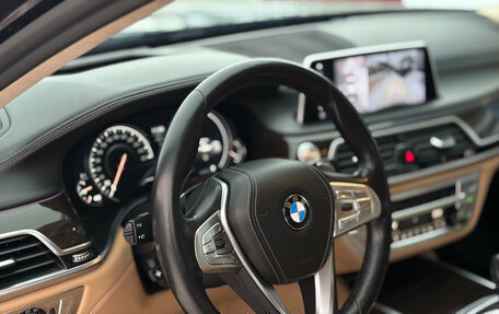 BMW 7 серия, 2016 год, 3 850 000 рублей, 8 фотография