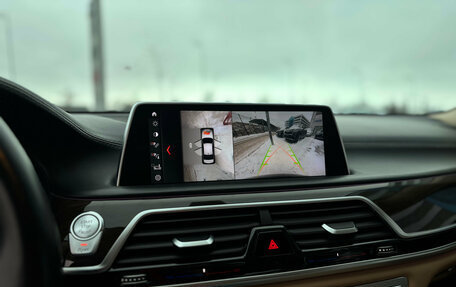 BMW 7 серия, 2016 год, 3 850 000 рублей, 12 фотография