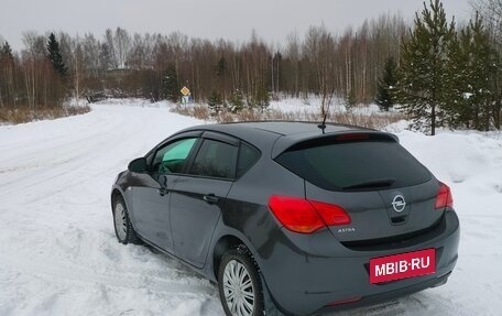 Opel Astra J, 2010 год, 570 000 рублей, 10 фотография