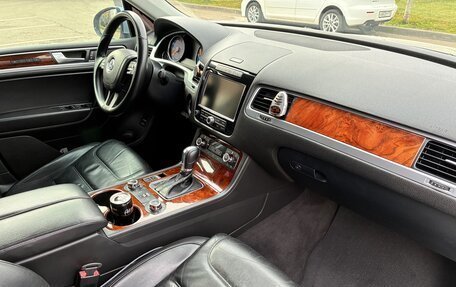 Volkswagen Touareg III, 2012 год, 2 290 000 рублей, 9 фотография