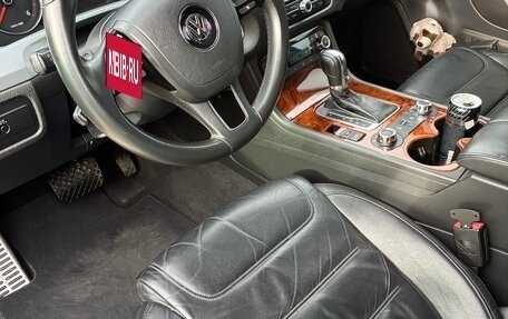 Volkswagen Touareg III, 2012 год, 2 290 000 рублей, 8 фотография
