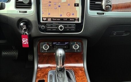 Volkswagen Touareg III, 2012 год, 2 290 000 рублей, 6 фотография