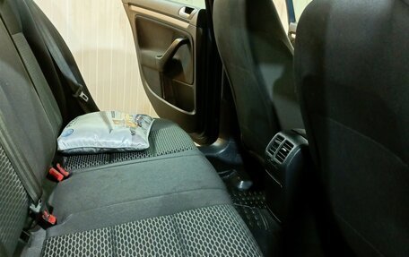 Volkswagen Jetta VI, 2010 год, 750 000 рублей, 2 фотография