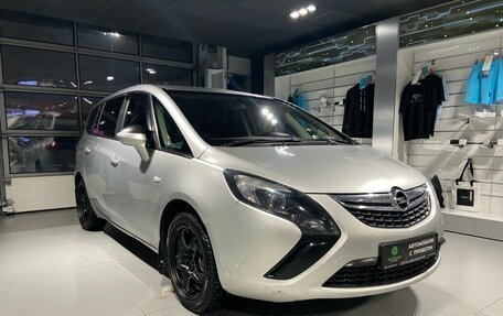 Opel Zafira C рестайлинг, 2013 год, 1 085 000 рублей, 3 фотография
