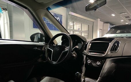 Opel Zafira C рестайлинг, 2013 год, 1 085 000 рублей, 8 фотография