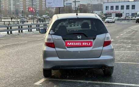 Honda Jazz II рестайлинг, 2009 год, 590 000 рублей, 8 фотография