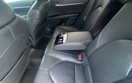 Toyota Camry, 2020 год, 2 550 000 рублей, 10 фотография