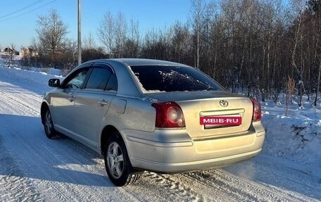 Toyota Avensis III рестайлинг, 2006 год, 650 000 рублей, 2 фотография