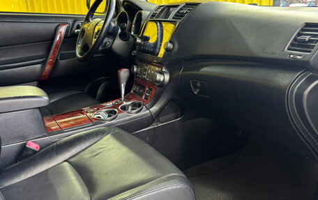 Toyota Highlander III, 2012 год, 1 849 000 рублей, 7 фотография