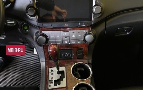 Toyota Highlander III, 2012 год, 1 849 000 рублей, 16 фотография