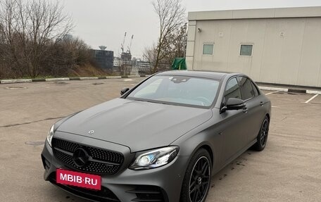 Mercedes-Benz E-Класс AMG, 2019 год, 6 500 000 рублей, 3 фотография