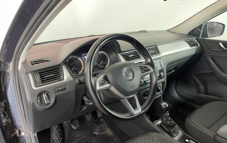 Skoda Rapid I, 2016 год, 1 075 000 рублей, 8 фотография