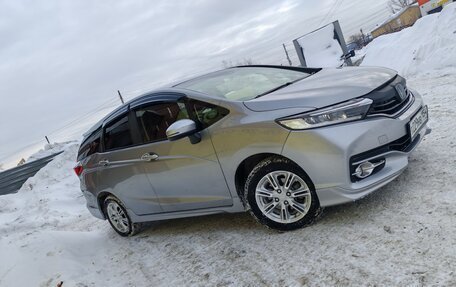 Honda Shuttle II, 2018 год, 1 630 000 рублей, 4 фотография