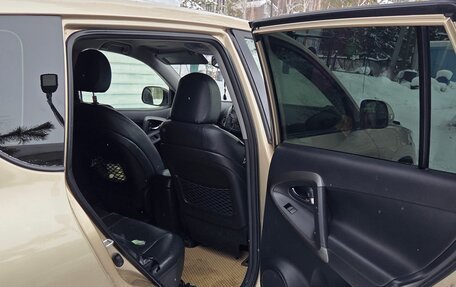 Toyota RAV4, 2012 год, 1 470 000 рублей, 14 фотография