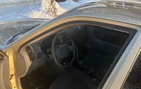 Hyundai Accent II, 2005 год, 220 000 рублей, 2 фотография