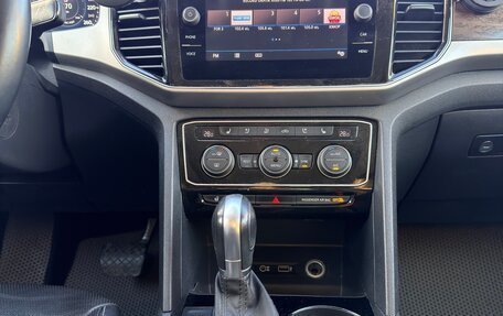 Volkswagen Teramont I, 2018 год, 3 800 000 рублей, 9 фотография