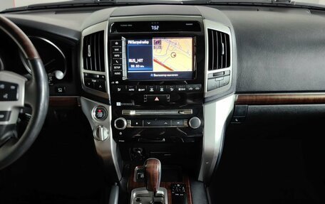 Toyota Land Cruiser 200, 2015 год, 4 525 150 рублей, 13 фотография