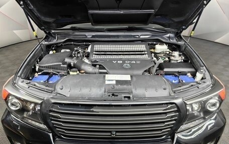 Toyota Land Cruiser 200, 2015 год, 4 525 150 рублей, 9 фотография