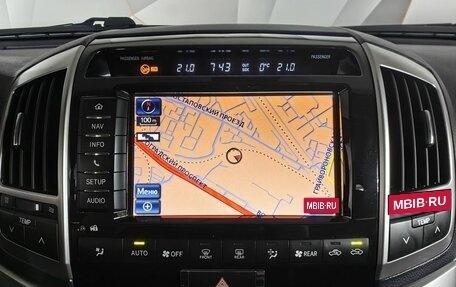 Toyota Land Cruiser 200, 2015 год, 4 525 150 рублей, 20 фотография