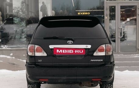 Toyota Harrier, 2000 год, 800 000 рублей, 6 фотография