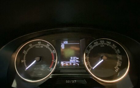 Skoda Rapid I, 2018 год, 1 250 000 рублей, 12 фотография