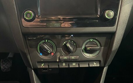 Skoda Rapid I, 2018 год, 1 250 000 рублей, 18 фотография