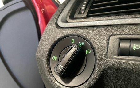 Skoda Rapid I, 2018 год, 1 250 000 рублей, 21 фотография