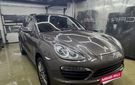 Porsche Cayenne III, 2011 год, 1 880 000 рублей, 2 фотография