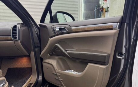 Porsche Cayenne III, 2011 год, 1 880 000 рублей, 11 фотография