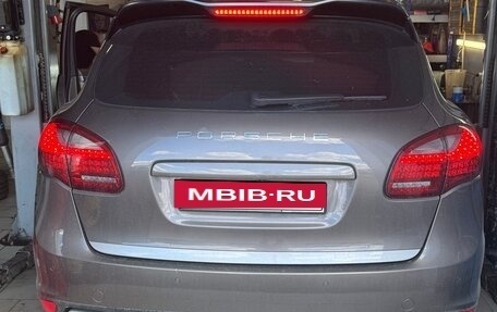 Porsche Cayenne III, 2011 год, 1 880 000 рублей, 4 фотография