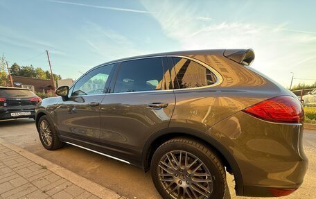 Porsche Cayenne III, 2011 год, 1 880 000 рублей, 25 фотография