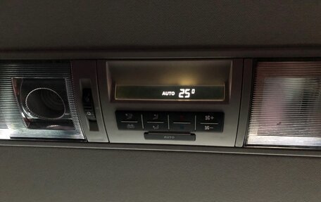 Volkswagen Caravelle T6 рестайлинг, 2017 год, 2 355 000 рублей, 13 фотография