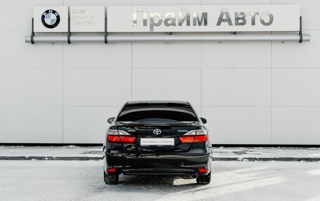 Toyota Camry, 2015 год, 2 400 000 рублей, 4 фотография